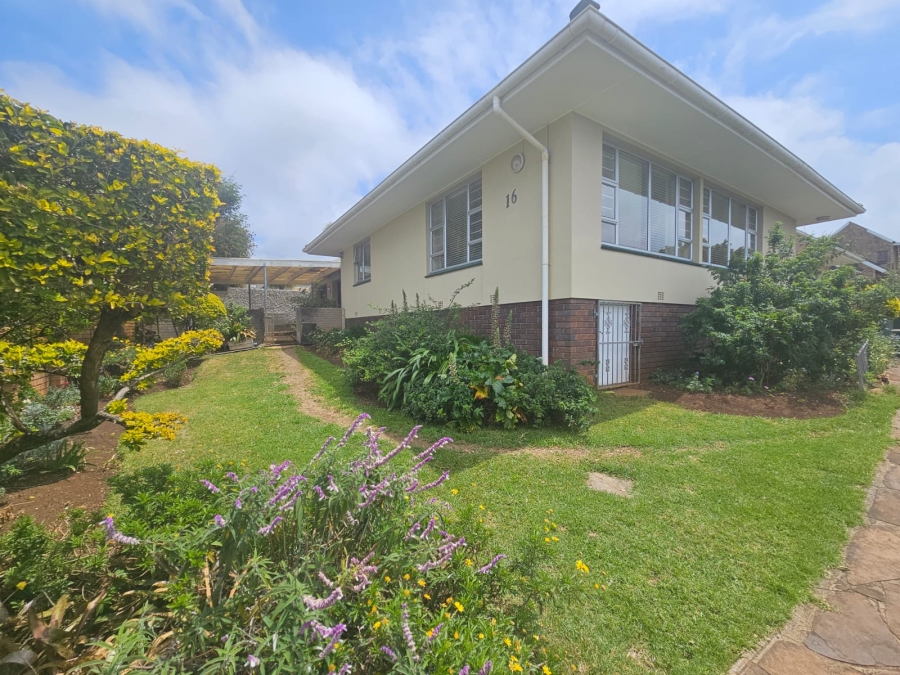 4 Bedroom Property for Sale in Berea Eastern Cape
